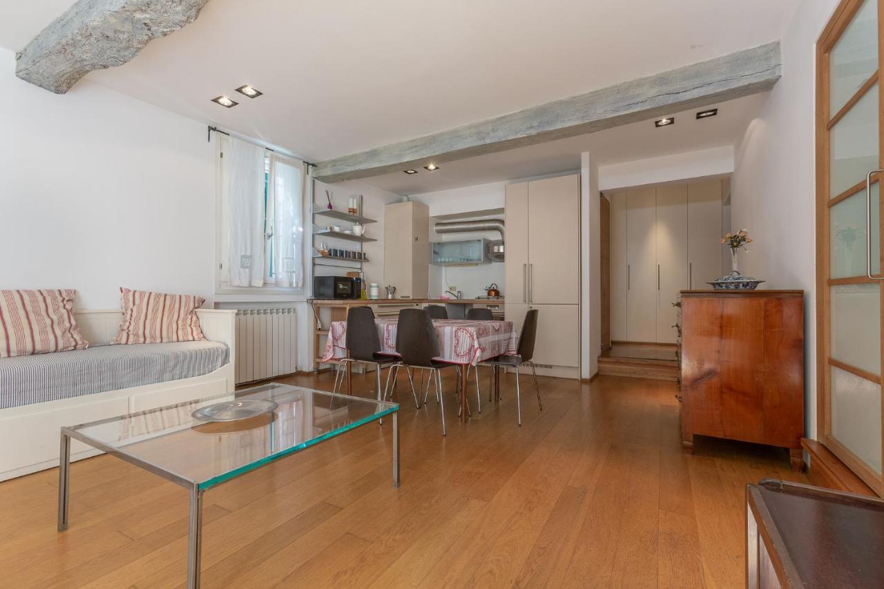Pleasant Central Apartment With Garden Bologna Eksteriør bilde